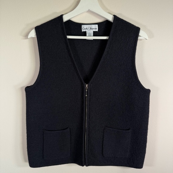 croft & barrow Sweaters - Croft & Barrow Women's 100% Wool Warm Black Vest V-Neck Pockets Zip S